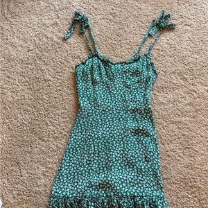 Dress Forum Green Floral Dress